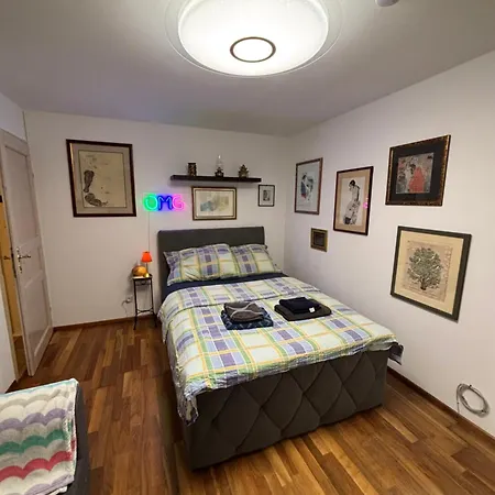 Lägenhet Gemuetliches Apartment 5 Min Nach Velden Am Woerthersee *